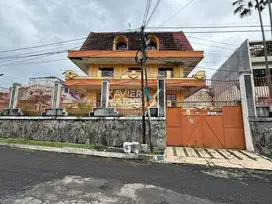 Dijual Rumah Klasik 4Lantai Di Area Tidar Bawah Kota Malang