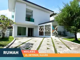 Disewakan Rumah Mewah Dekat UB di Jl Veteran Malang