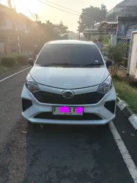 Sigra D MT 2024 plat F