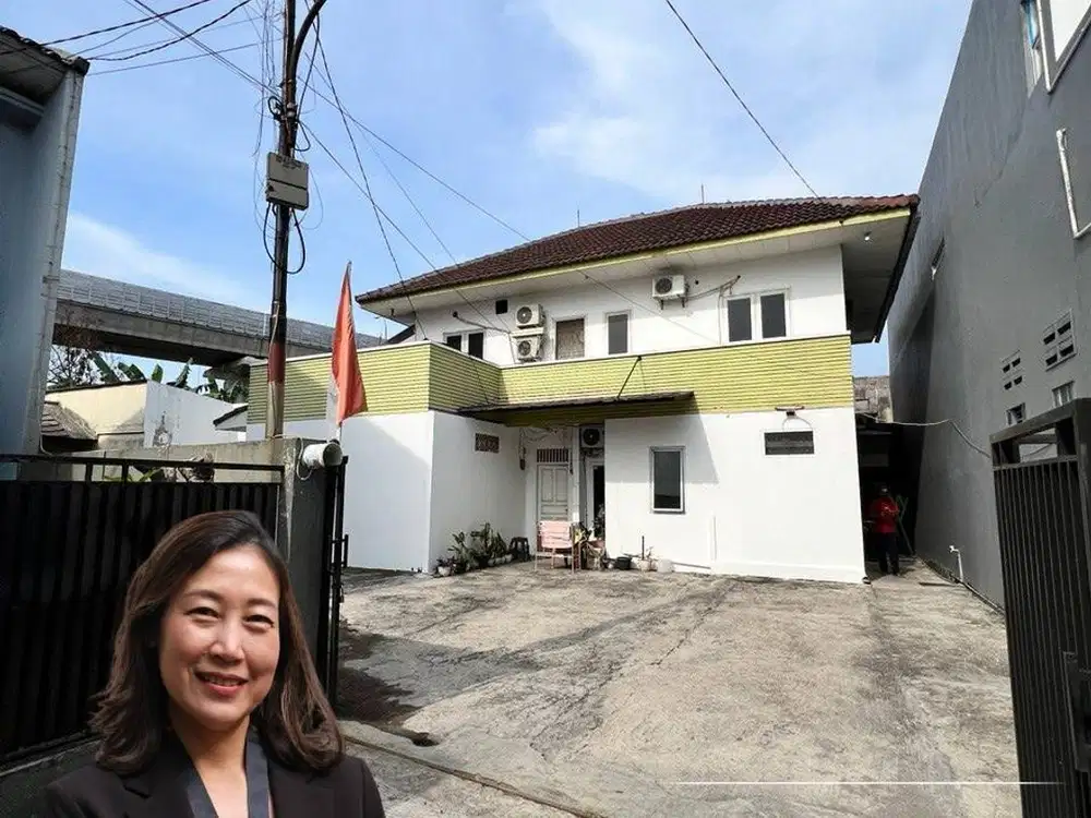 Rumah Strategis Komplek Kodam Jatiwaringin Jalan Cempaka Jakarta Timur
