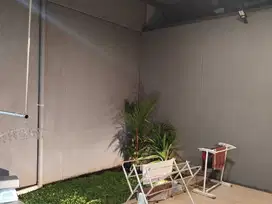 Dijual Rumah Cantik Dua Lantai di Lokacitra Kota Baru Parahyangan