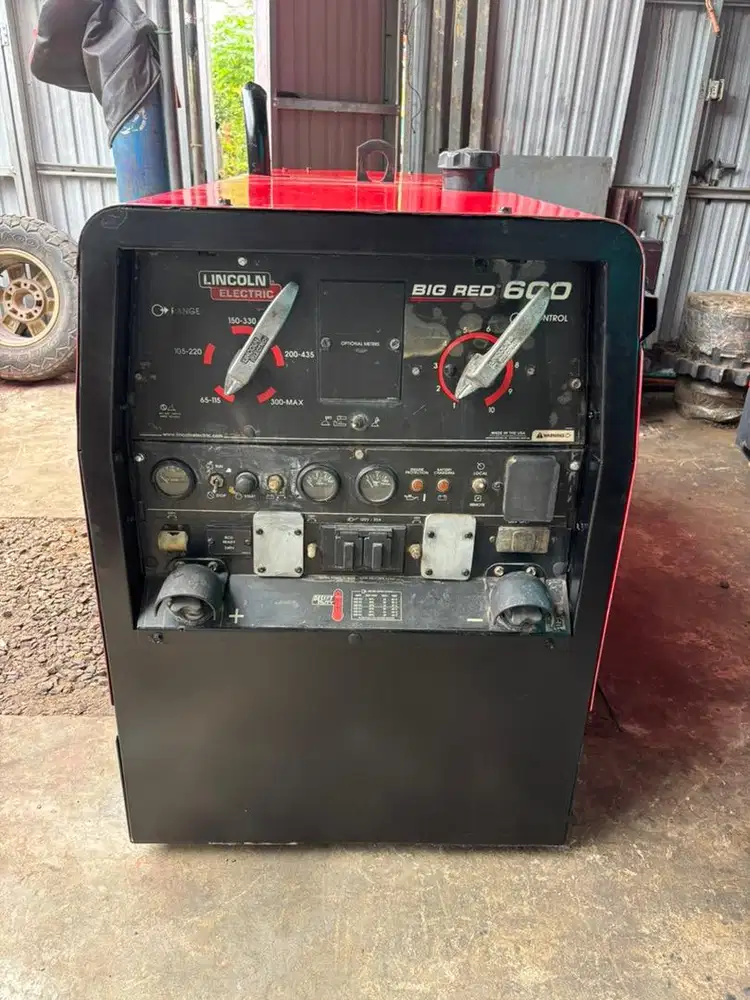 Mesin Las Lincoln Big Red 600