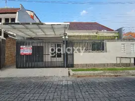 Rumah Baru Di Dharmahusada Utara Strategis
