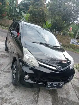 senia R dluk CC 13