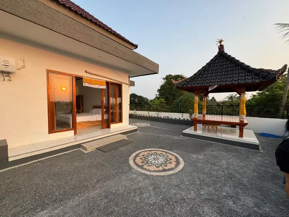 Villa Tropis Minimalis Dekat Pantai di Banjarangkan Klungkung