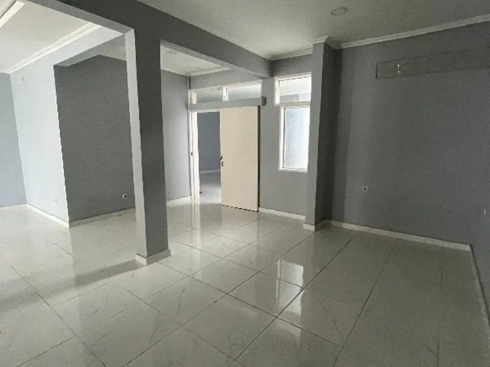 rumah baru renovasi cocok untuk kantoe