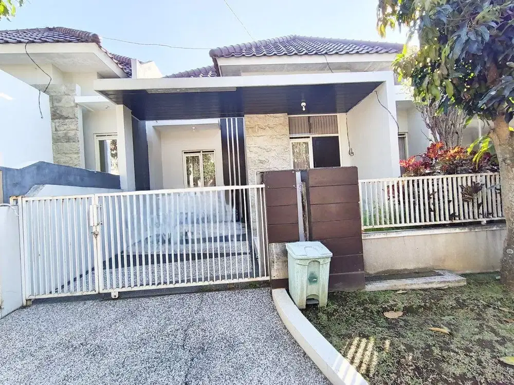 Disewakan rumah full furnish Austinville, Dieng, Malang