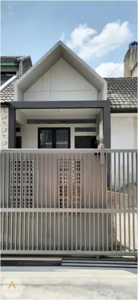Rumah di taman cibaduyut indah masih baru siap huni