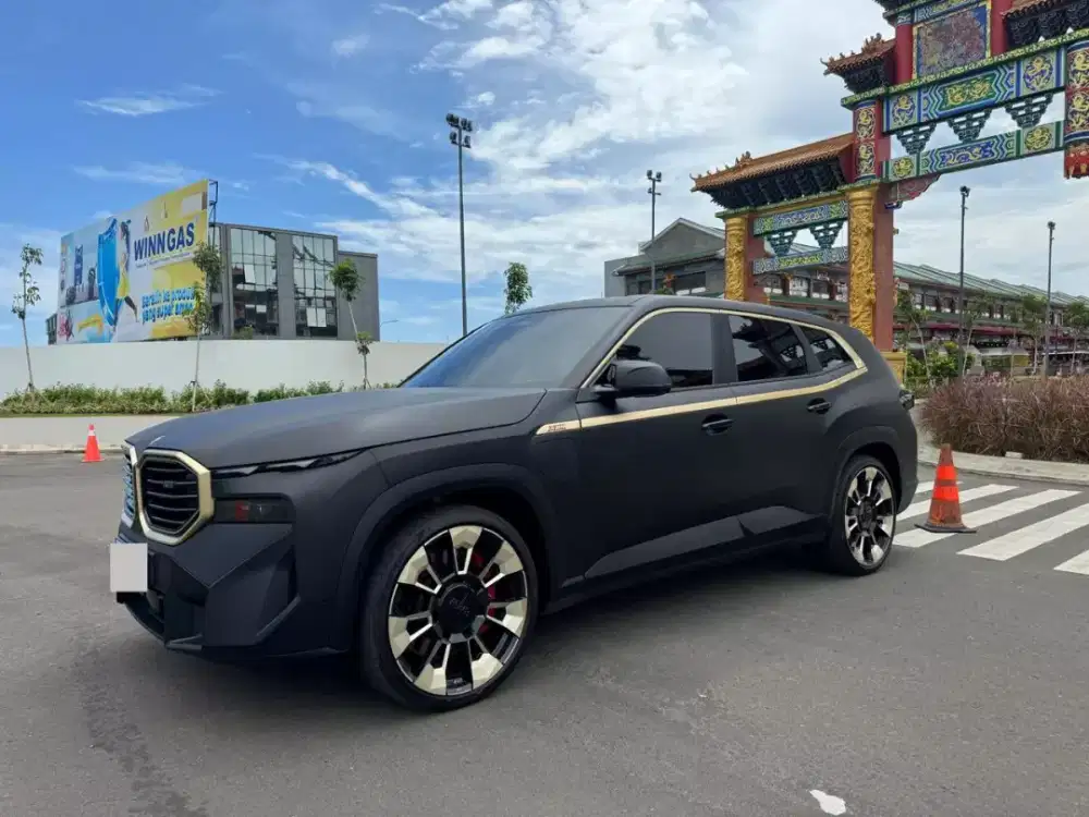 Kasta Tertinggi SUV odo6rb! BMW XM 4.4L hybrid nik 2023