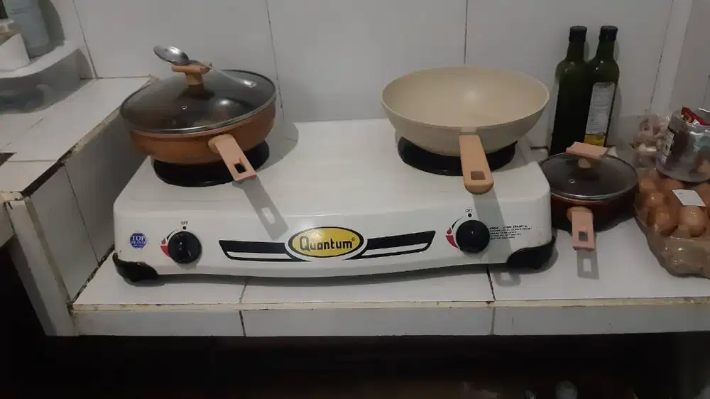Jual kompor quantum 2 tungku + regulator + gas pemakaian 1 tahun