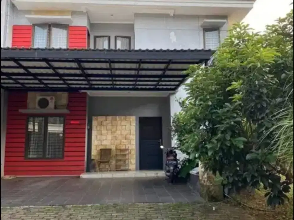 Rumah huk siap huni De Latinos BSD akses mudah