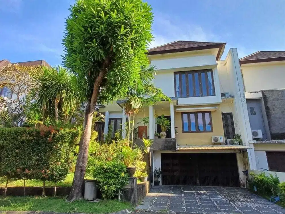 Rumah Mewah One Gate Pusat Kota Renon Hayam Wuruk Denpasar Bali
