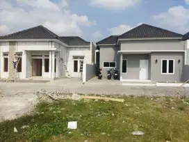 dijual rumah tipe 50/100 harga 542jt lokasi gentan dekat MALL LUWES GENTAN