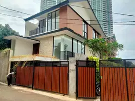 Rumah Baru Modern di Kemang
