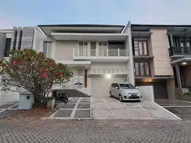Rumah 2 Lantai