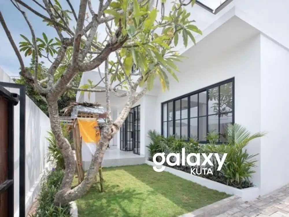 FOR SALE CONTEMPORARY MODERN SHITE HOUSE IN SEMINYAK BADUNG, BALI