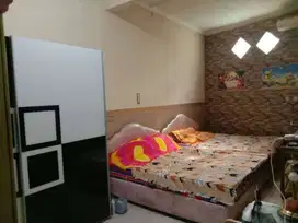 Dijual Rumah Besar 2 Lantai Bajang Ratu (daerah kampus ABM) Malang