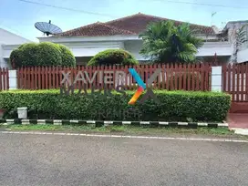 Rumah Tengah Kota Selangkah dari Ijen Area Gunung Klojen Malang