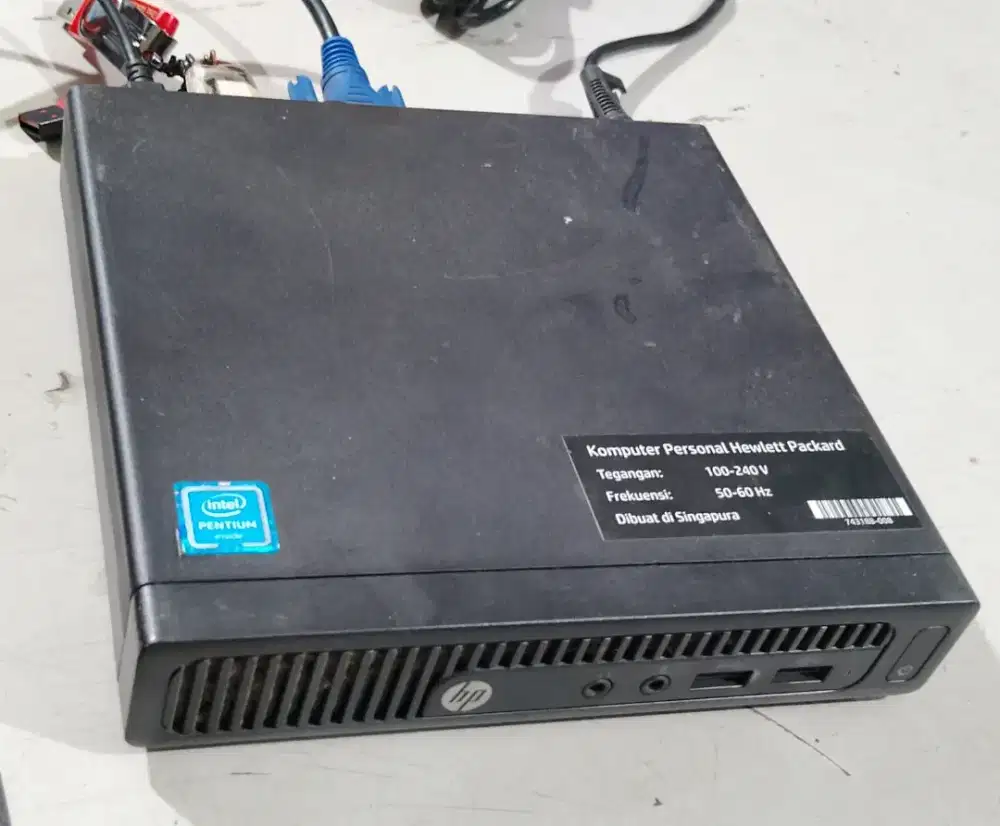 PC mini hp Celeron ram 4gb HDD 320gb windows 10 pro siap pakai