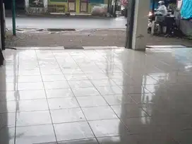 Disewakan Ruko Luas/Ruang Usaha di Arjowinangun, Kedungkandang Malang