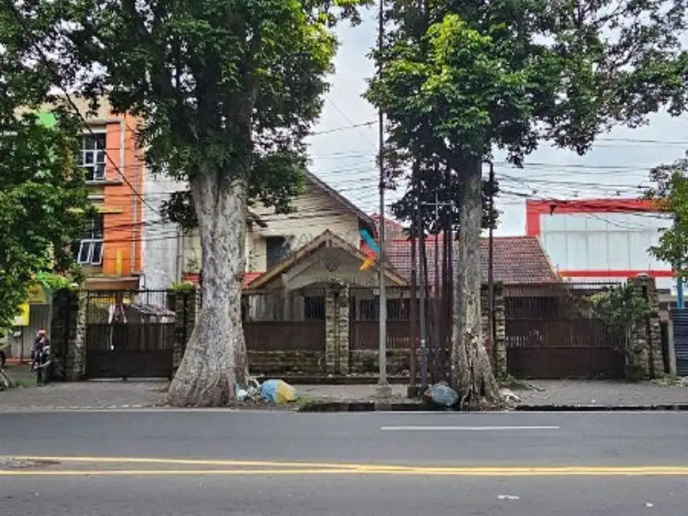 Dijual Rumah di Poros Jalan Panglima Sudirman, Rampal Klojen, Malang