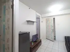 Sewa Tahunan MURAH apartemen gading nias 2bedrooms lt 18