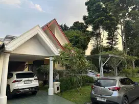 Dijual Rumah di Alam Sutera (Sebelah taman area hijau]
Tangerang