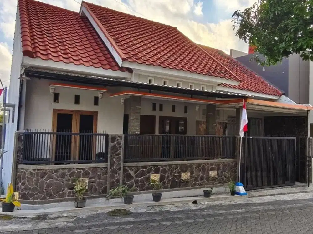 Rumah Minimalis 800 Jta an Tengah Kota Malang