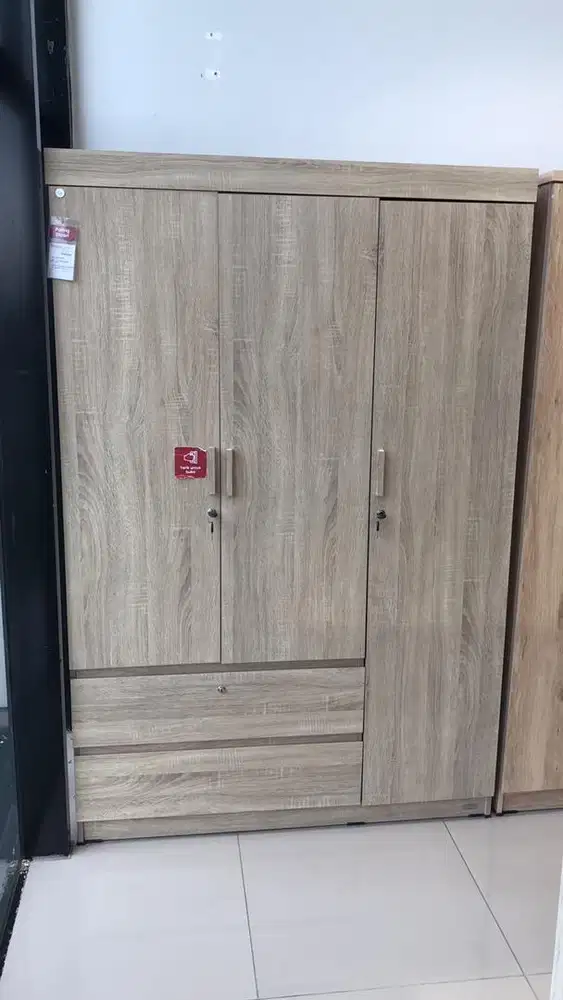 Jual lemari pakaian 3 pintu promo murah