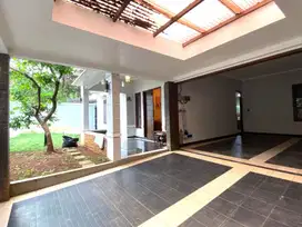 Jagakarsa montong rumah hitung tanah kondisi rapih siap huni