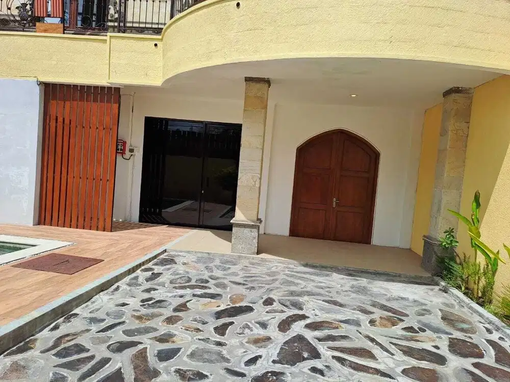 3-Bedroom Villa for Rent – Raya Tuka, Dalung