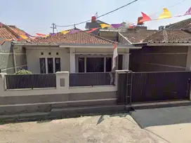 TURUN HARGA RUMAH LELANG MURAH bagus 1.5 lantai di jl. Sekelimus I