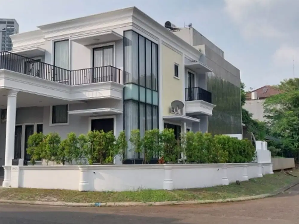 Dijual Cepat! Rumah Hook di The Green BSD, Cluster Vineyard