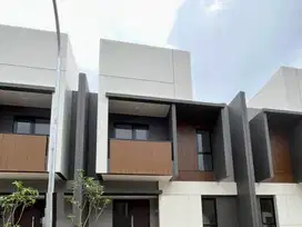 Jual Cepat Rumah Summarecon Crown Gading Bekasi (C0341)