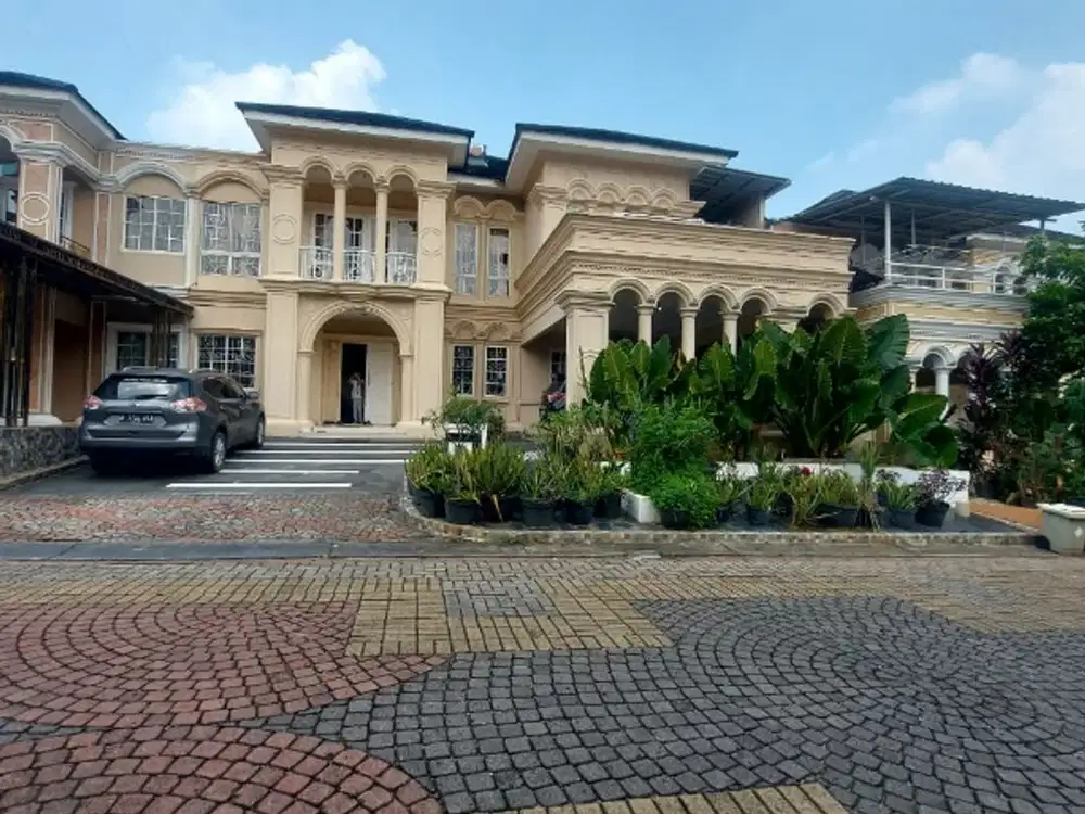 DIJUAL RUMAH   DI THE GREEN BSD CITY
