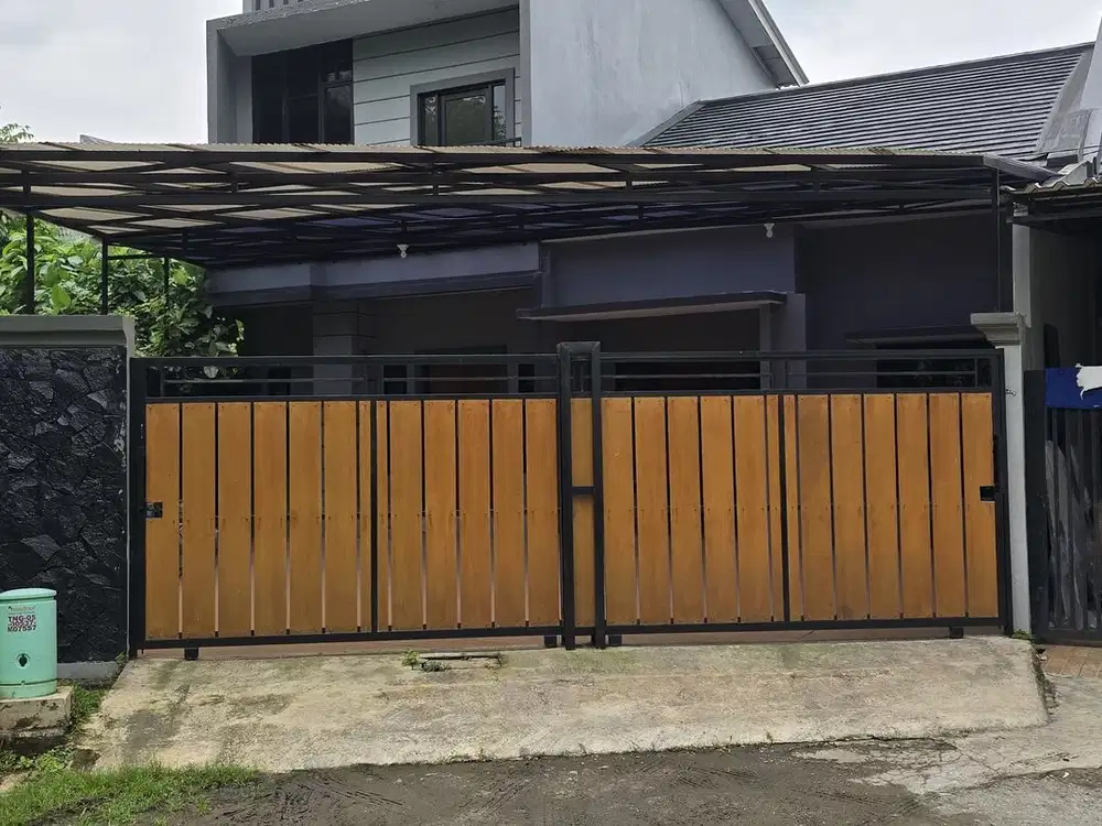 Dijual Rumah Besar Di Cluster Flourite Full Renov