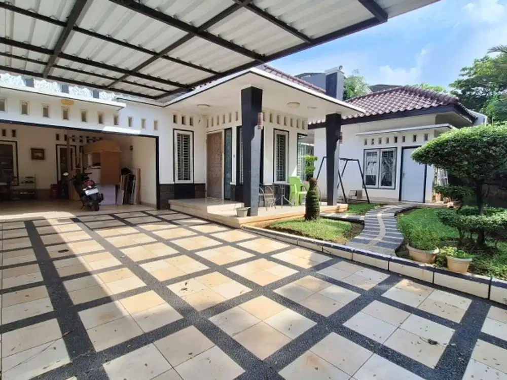 Dijual Rumah Dukuh Bima Kolam Renang Pribadi,Tambun, Bekasi