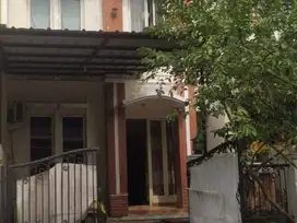 Rumah Bagus Modern di Royal Residence Cakung