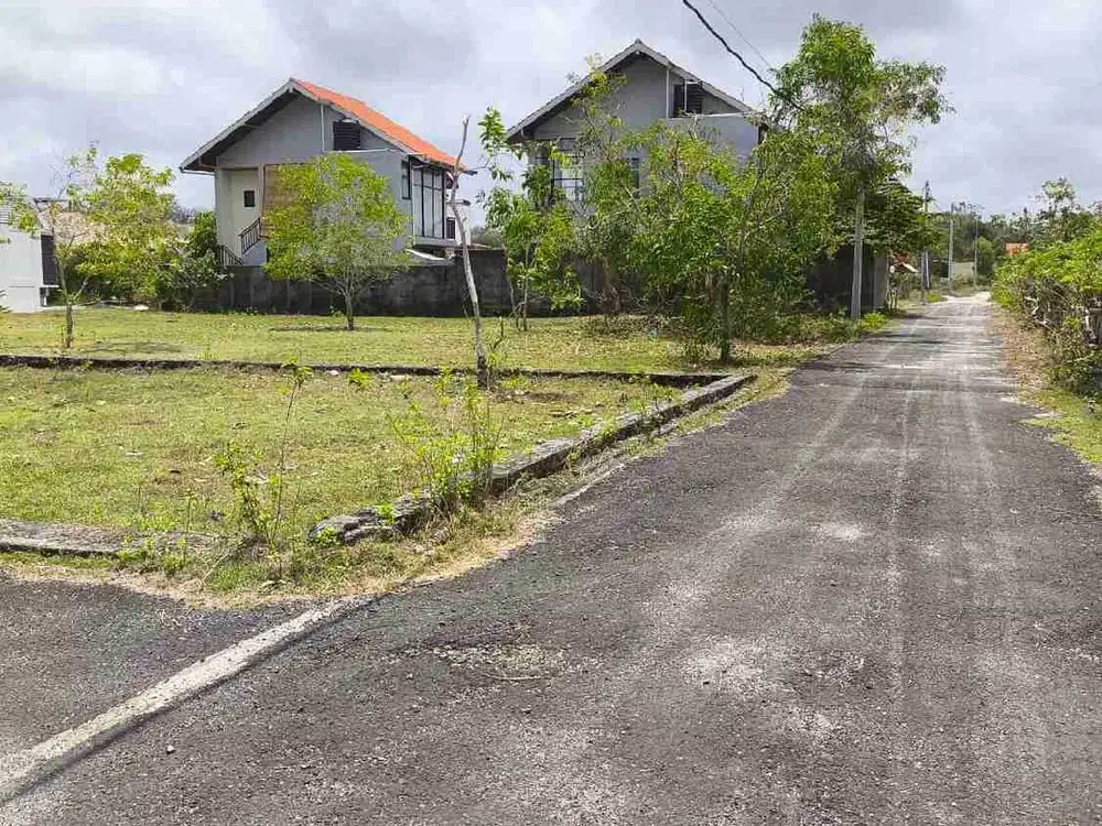 Tanah dekat pantai Pandawa tanah barak 100m2 idr 5,3jt/m2