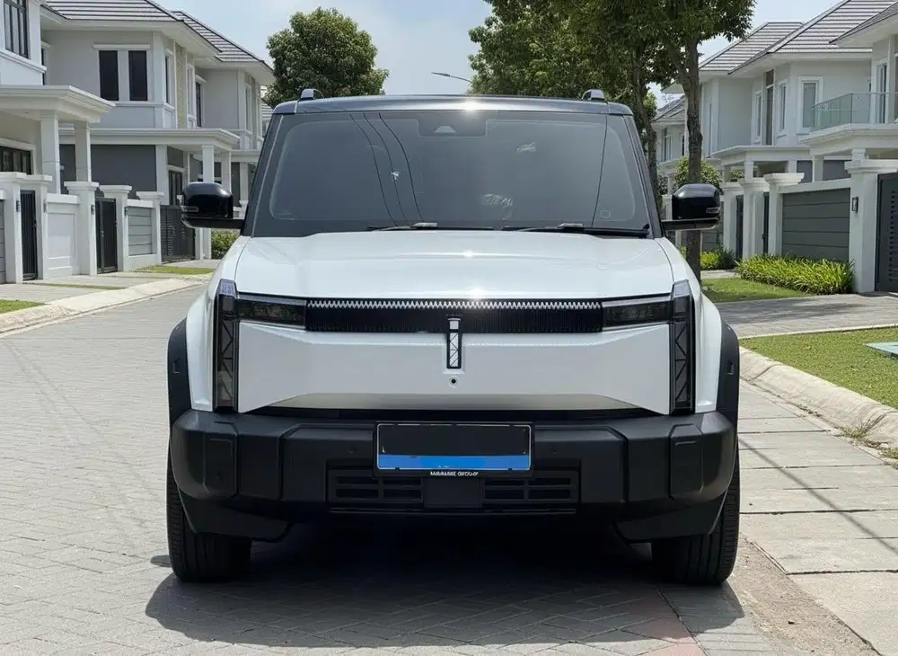 Cherry J 6 iWD Premium long range At 2025 km +/- 9.800