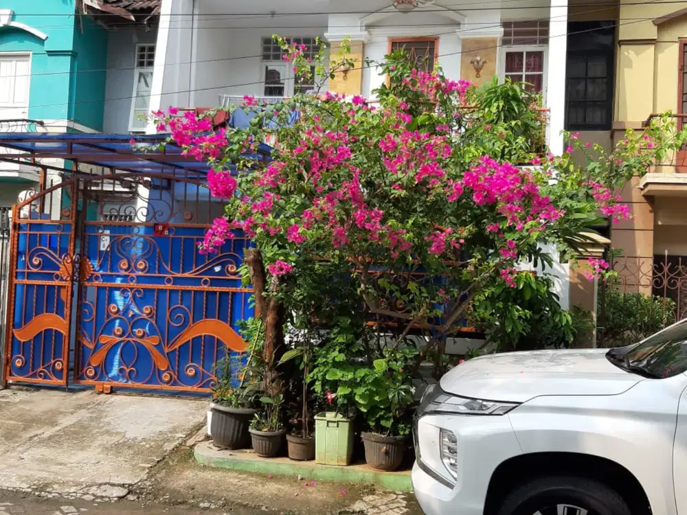 Dijual Rumah Taman Palem Lestari Hadap Utara