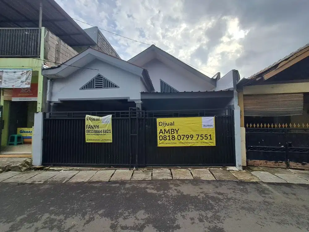 Dijual Rumah Lama Cocok Untuk Hunian dan Kost di Jl Palimanan, Setia B
