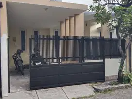 Dijual Rumah Klampis Surabaya Siap Huni dekat Merr