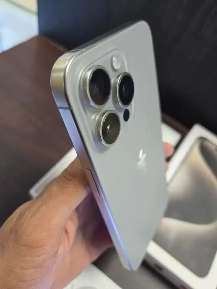 iPhone 15 PM 256 GB iBox