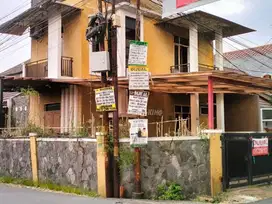 DILELANG Rumah Murah 2 lantai bagus strategis di jl. Permata Bumi Raya, Arcamanik