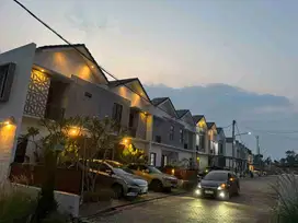 Rumah 2 Lantai Semi Villa lokasi di Padalarang Dekat Stasiun Padalarang