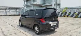 Honda Freed 2010 Bensin