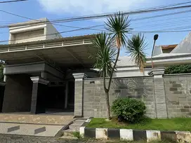 DIJUAL RUMAH BAGUS DI SATELIT INDAH ,.....BOSQUE