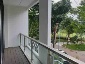 Dijual Apartemen Rosebay Graha Family Golf View blok F lantai 2 Terawat 3BR