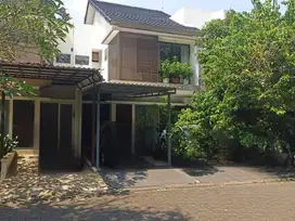 Rumah Tingkat area golf shm cluster telaga golf BSD